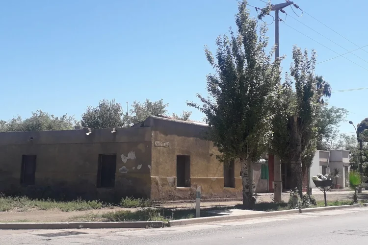 Casona  esquina San Martín y Simón Bolívar, hoy propiedad de Cristian Rajoy